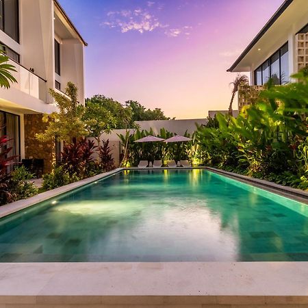 The R Apartments Pererenan Canggu  Bagian luar foto