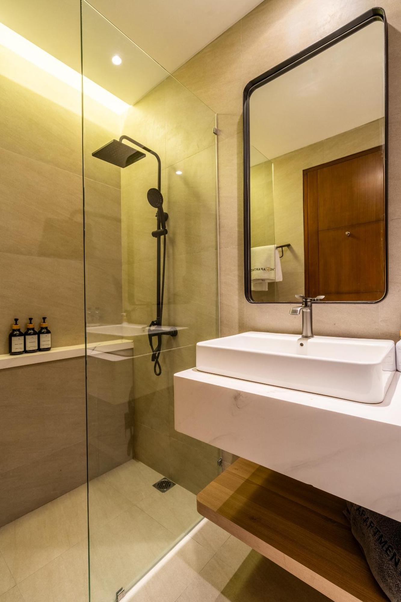 The R Apartments Pererenan Canggu  Bagian luar foto